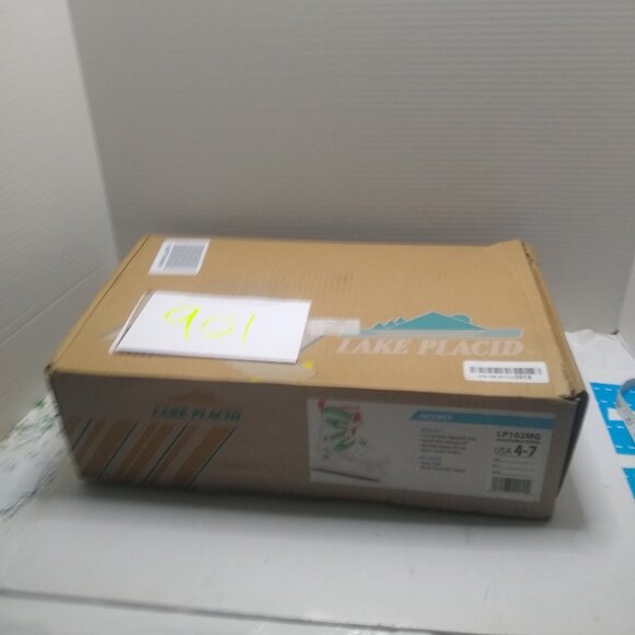 Lake Placid Figure Ice Skate Size 4-7 Boot Ez push Button Adjustable sizing Mold - Picture 7 of 7